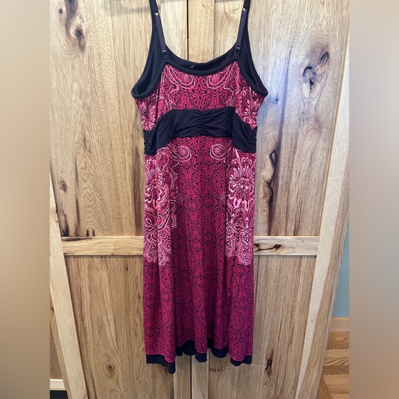 NWOT Athleta Kindred Cami Tank Dress Shelf Bra Adjustable Straps Stretch Maroon - Picture 4 of 5